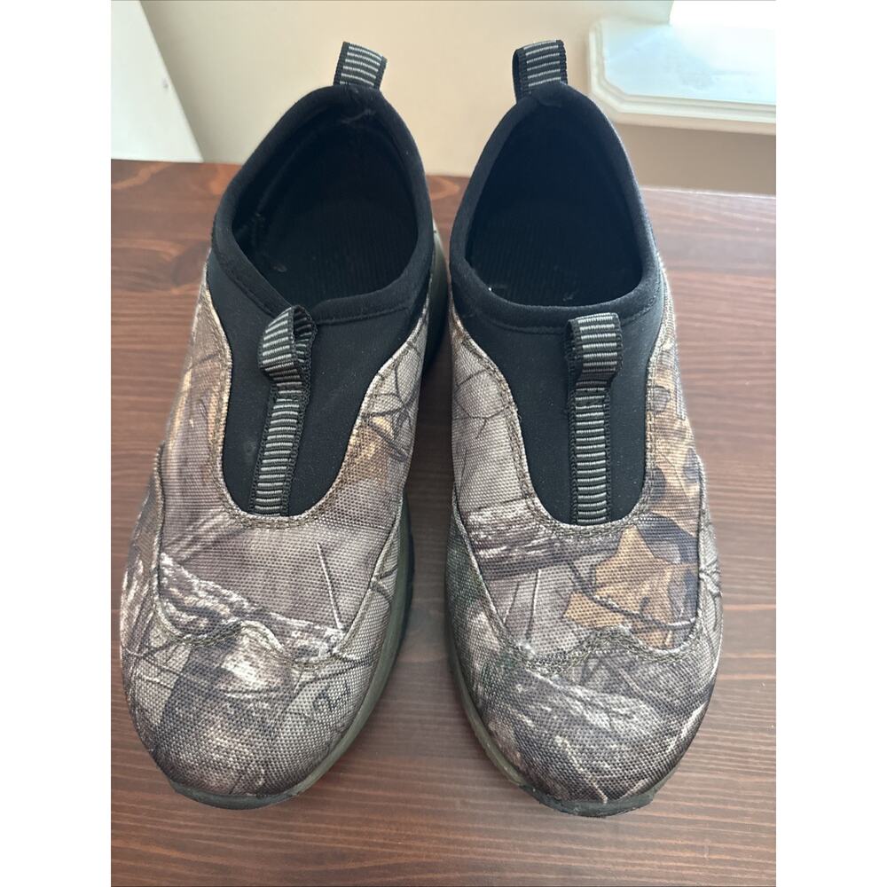 Ozark Trail Youth Boys Size 2 Outdoor Hiking Shoes, Camo